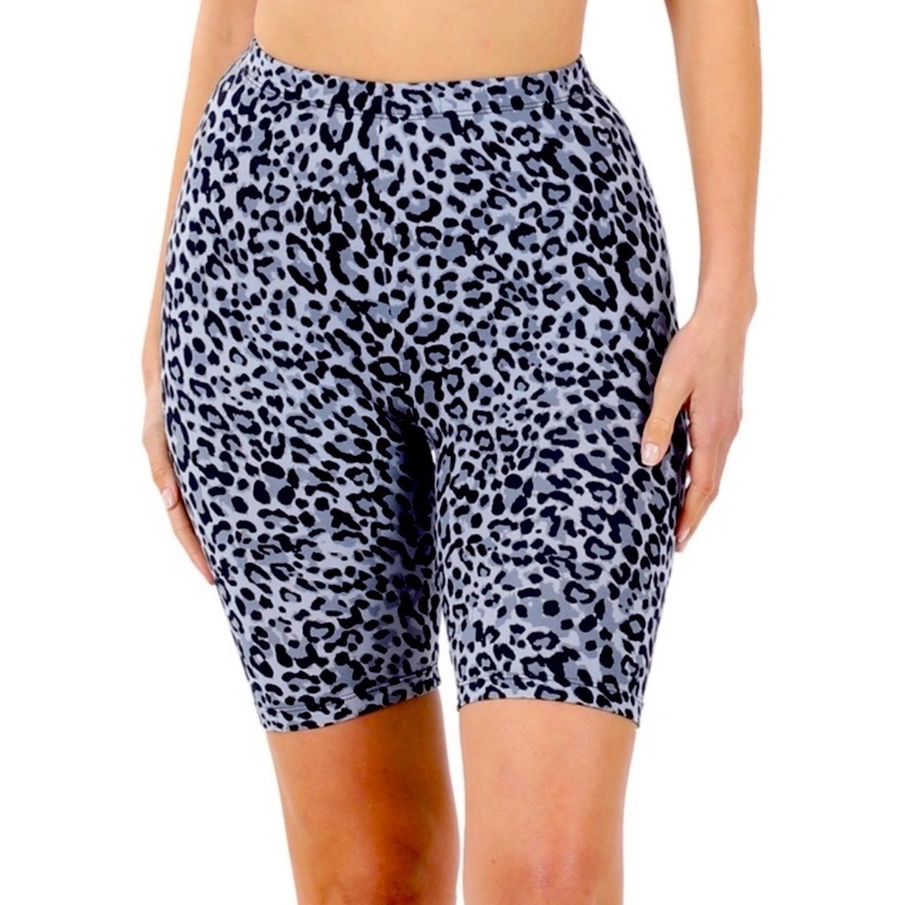 Zenana Leopard Print Bike Shorts Women Color Black & Gray Size M